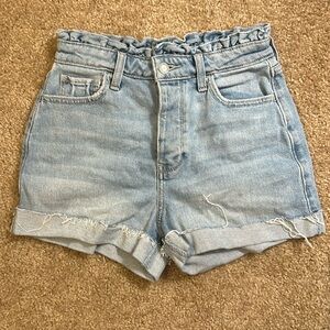 Cuffed Hollister shorts with a cinch
